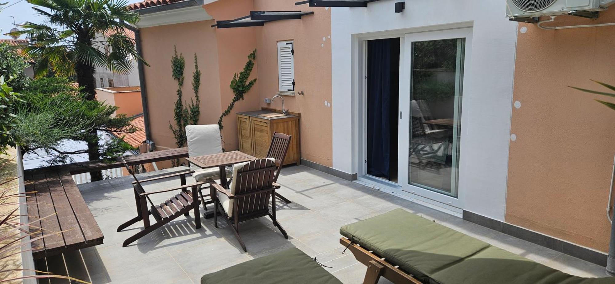 Apartment Maya Near The Beach Premantura Luaran gambar